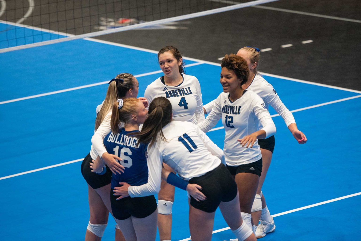 suivez le match final intense de volleyball entre unc asheville et son adversaire, avec les meilleurs moments, analyses et résultats en direct.